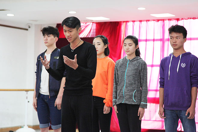 北京星干線表演專業(yè)學員進行臺詞測試